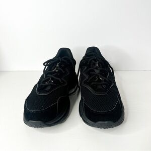 Pretty Little Thing black contrast mesh bubble sole sneakers (Sz 9)